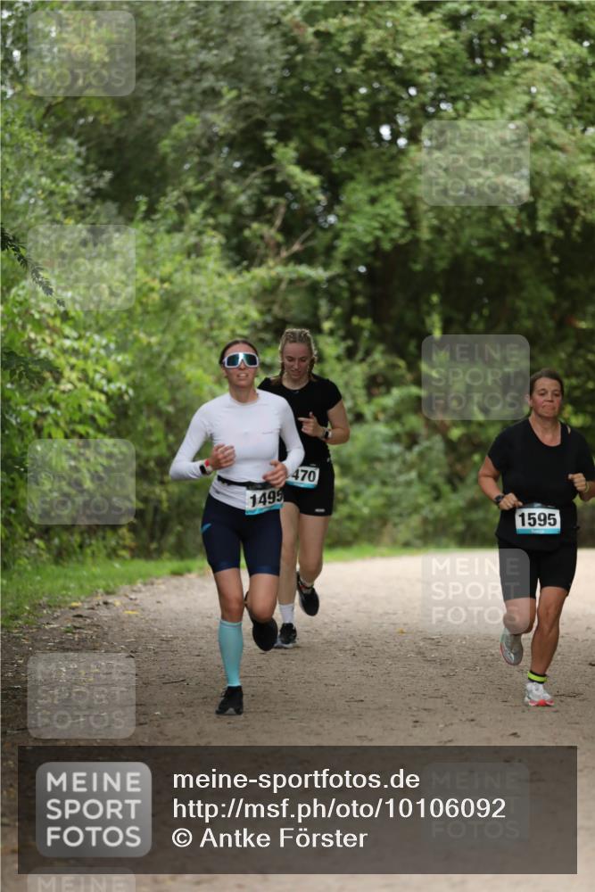 30.08.2026 - Elbe Triathlon Hamburg Antke Förster http://msf.ph/oto/10106092 30.08.2026 12:14:06 Laufen 1495, 470, 1595 meine-sportfotos.de