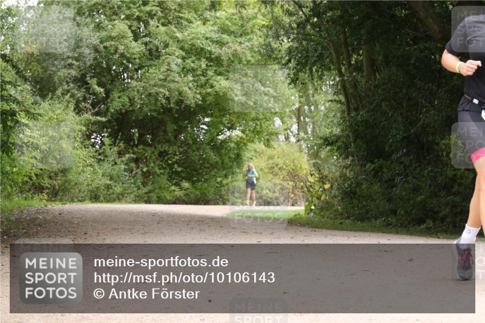 30.08.2026 - Elbe Triathlon Hamburg Antke Förster http://msf.ph/oto/10106143 30.08.2026 12:20:50 Laufen  meine-sportfotos.de