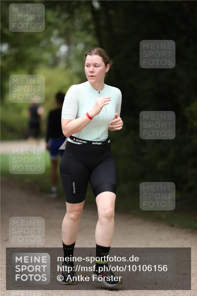 30.08.2026 - Elbe Triathlon Hamburg Antke Förster http://msf.ph/oto/10106156 30.08.2026 12:14:41 Laufen  meine-sportfotos.de