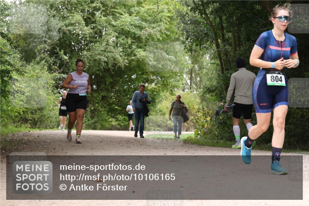 30.08.2026 - Elbe Triathlon Hamburg Antke Förster http://msf.ph/oto/10106165 30.08.2026 12:21:30 Laufen 1524, 804 meine-sportfotos.de