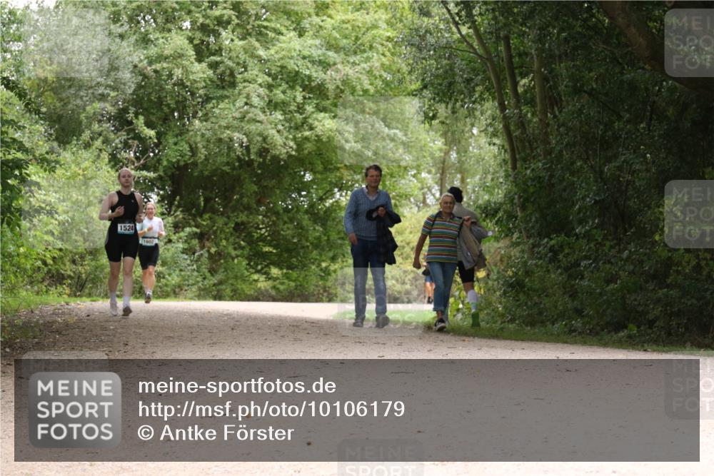 30.08.2026 - Elbe Triathlon Hamburg Antke Förster http://msf.ph/oto/10106179 30.08.2026 12:21:36 Laufen 1524, 1602 meine-sportfotos.de