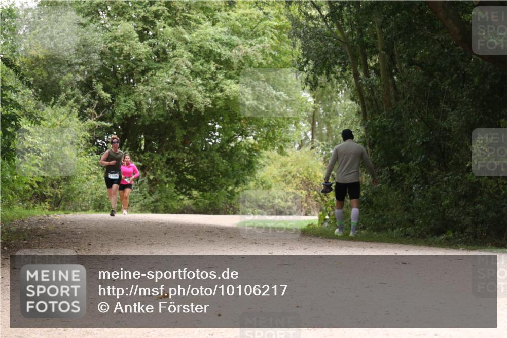 30.08.2026 - Elbe Triathlon Hamburg Antke Förster http://msf.ph/oto/10106217 30.08.2026 12:22:04 Laufen 1506 meine-sportfotos.de