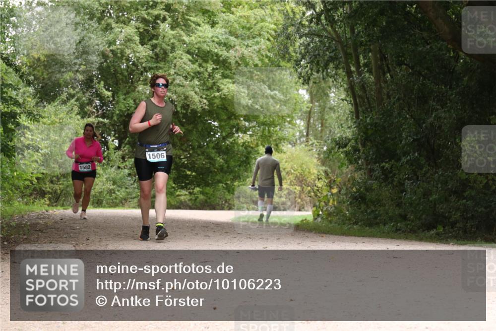 30.08.2026 - Elbe Triathlon Hamburg Antke Förster http://msf.ph/oto/10106223 30.08.2026 12:22:12 Laufen 1506, 1582 meine-sportfotos.de