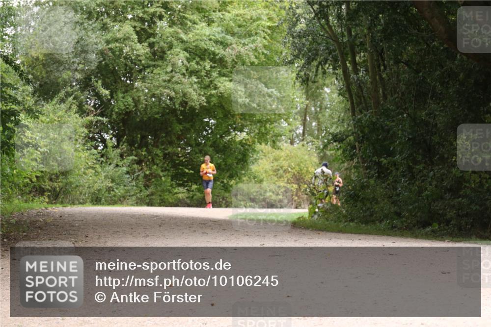 30.08.2026 - Elbe Triathlon Hamburg Antke Förster http://msf.ph/oto/10106245 30.08.2026 12:22:20 Laufen  meine-sportfotos.de
