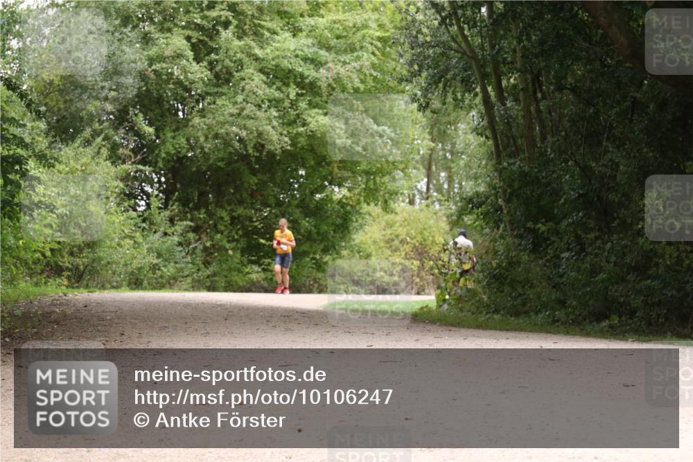 30.08.2026 - Elbe Triathlon Hamburg Antke Förster http://msf.ph/oto/10106247 30.08.2026 12:22:21 Laufen  meine-sportfotos.de