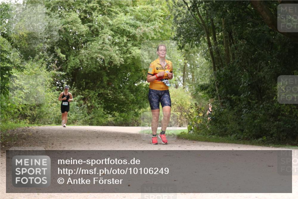 30.08.2026 - Elbe Triathlon Hamburg Antke Förster http://msf.ph/oto/10106249 30.08.2026 12:22:34 Laufen 1618, 585 meine-sportfotos.de