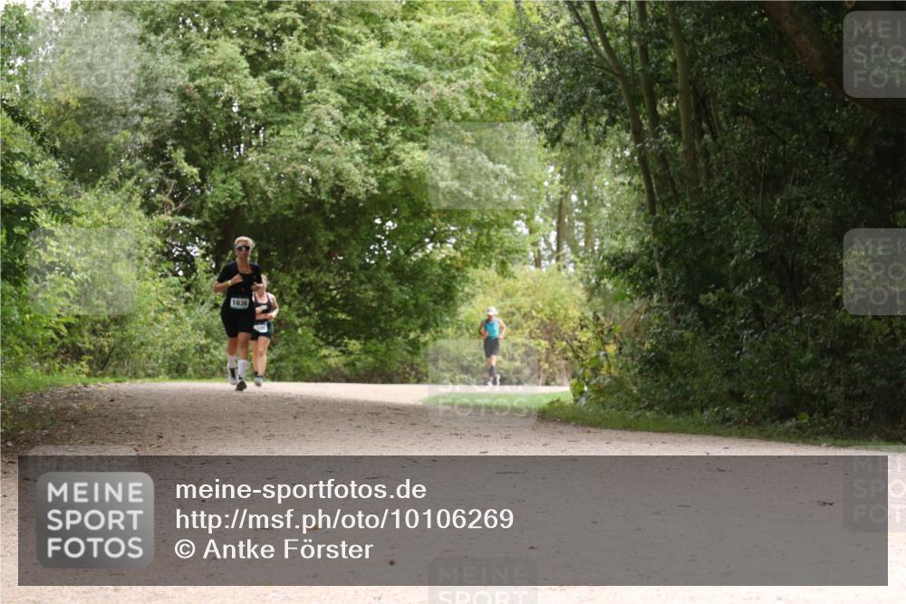 30.08.2026 - Elbe Triathlon Hamburg Antke Förster http://msf.ph/oto/10106269 30.08.2026 12:22:46 Laufen 1636 meine-sportfotos.de