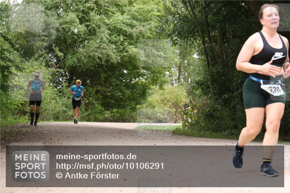 30.08.2026 - Elbe Triathlon Hamburg Antke Förster http://msf.ph/oto/10106291 30.08.2026 12:23:00 Laufen 1714, 638 meine-sportfotos.de