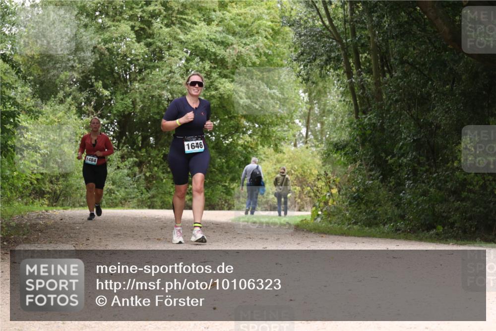 30.08.2026 - Elbe Triathlon Hamburg Antke Förster http://msf.ph/oto/10106323 30.08.2026 12:23:29 Laufen 1484, 1646 meine-sportfotos.de