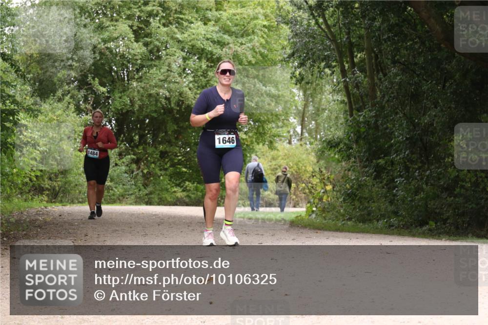 30.08.2026 - Elbe Triathlon Hamburg Antke Förster http://msf.ph/oto/10106325 30.08.2026 12:23:30 Laufen 1484, 1646 meine-sportfotos.de