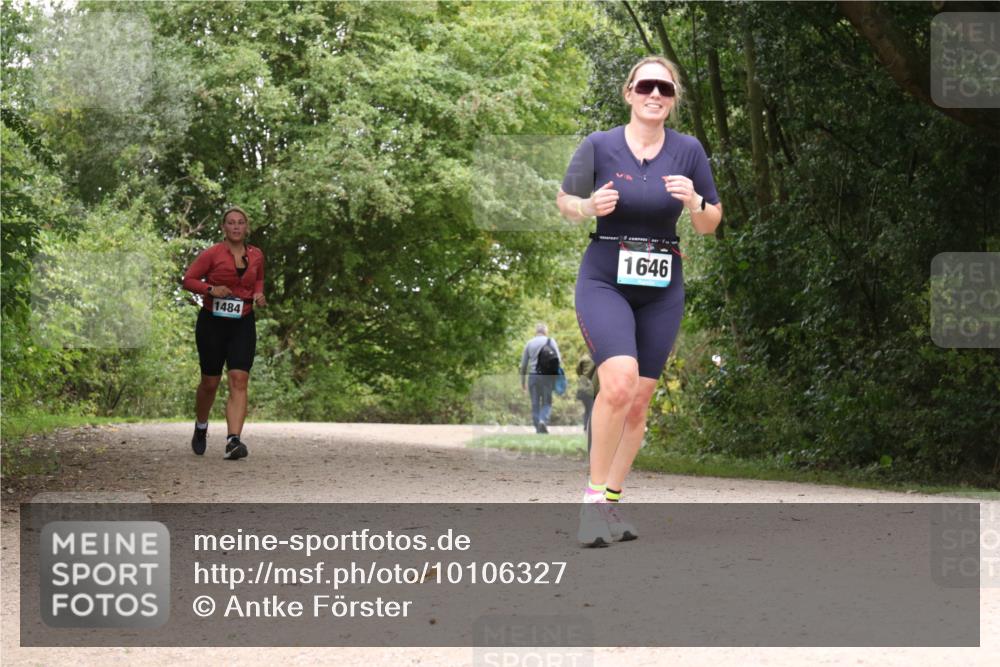 30.08.2026 - Elbe Triathlon Hamburg Antke Förster http://msf.ph/oto/10106327 30.08.2026 12:23:31 Laufen 1484, 1646 meine-sportfotos.de
