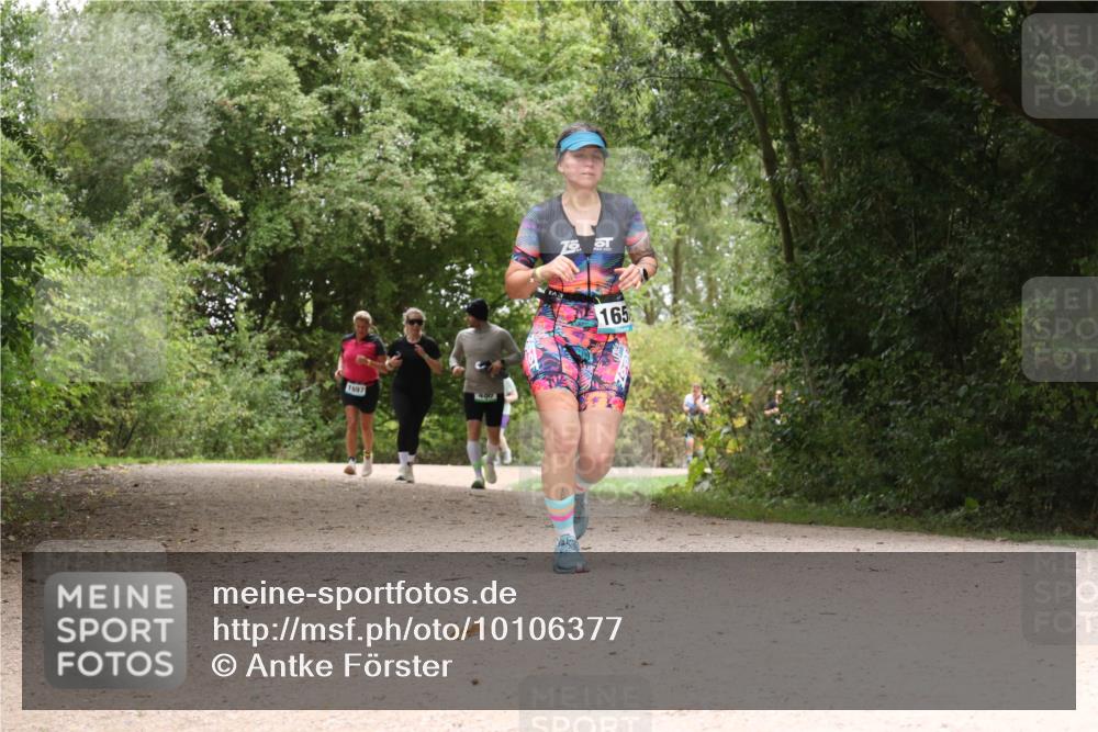 30.08.2026 - Elbe Triathlon Hamburg Antke Förster http://msf.ph/oto/10106377 30.08.2026 12:24:12 Laufen 1697, 400, 78, 165 meine-sportfotos.de