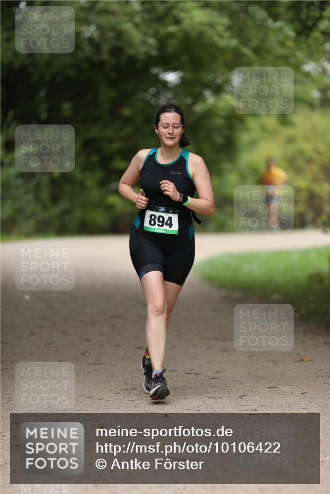 30.08.2026 - Elbe Triathlon Hamburg Antke Förster http://msf.ph/oto/10106422 30.08.2026 12:18:49 Laufen 894 meine-sportfotos.de