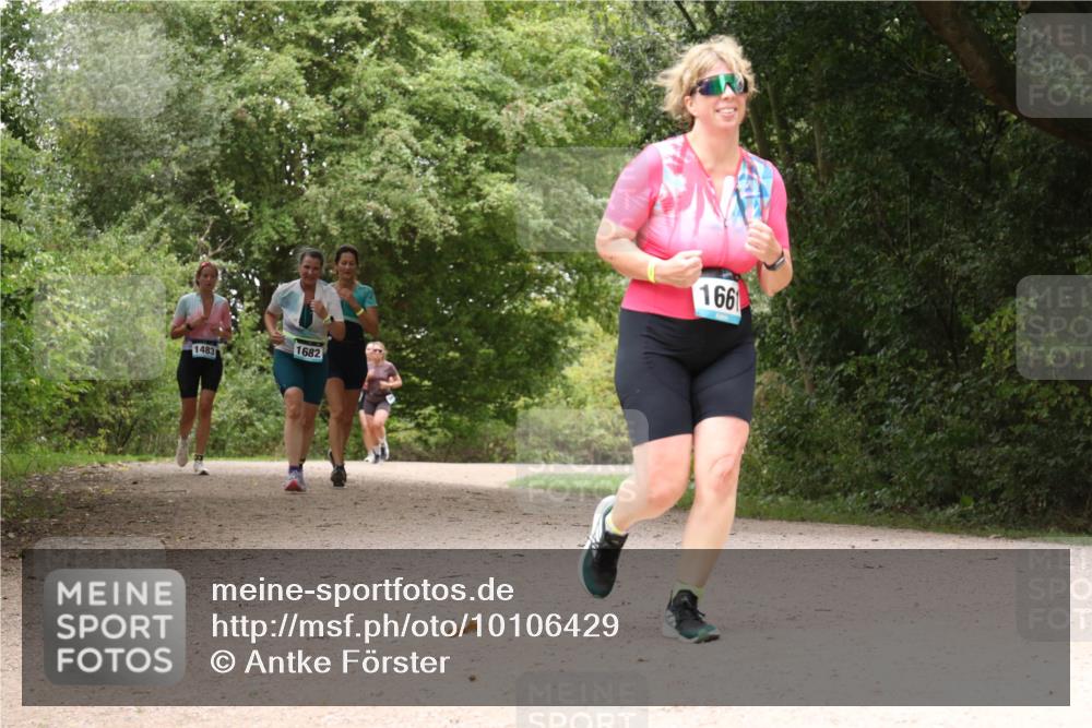 30.08.2026 - Elbe Triathlon Hamburg Antke Förster http://msf.ph/oto/10106429 30.08.2026 12:24:45 Laufen 1682, 1483, 166, 99 meine-sportfotos.de