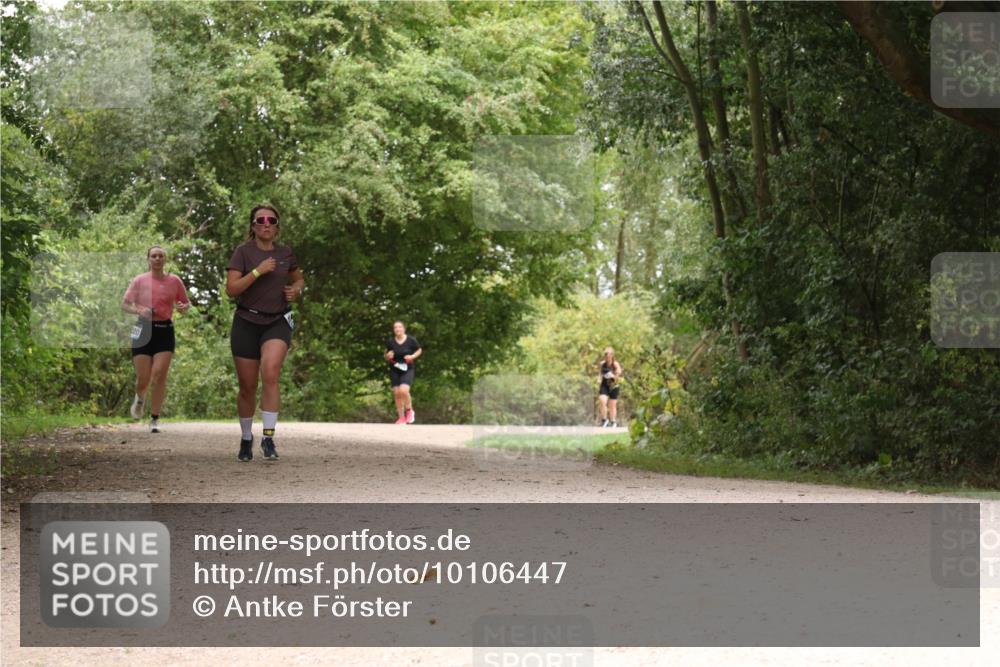 30.08.2026 - Elbe Triathlon Hamburg Antke Förster http://msf.ph/oto/10106447 30.08.2026 12:24:54 Laufen  meine-sportfotos.de