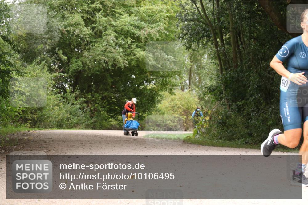 30.08.2026 - Elbe Triathlon Hamburg Antke Förster http://msf.ph/oto/10106495 30.08.2026 12:25:32 Laufen 10 meine-sportfotos.de