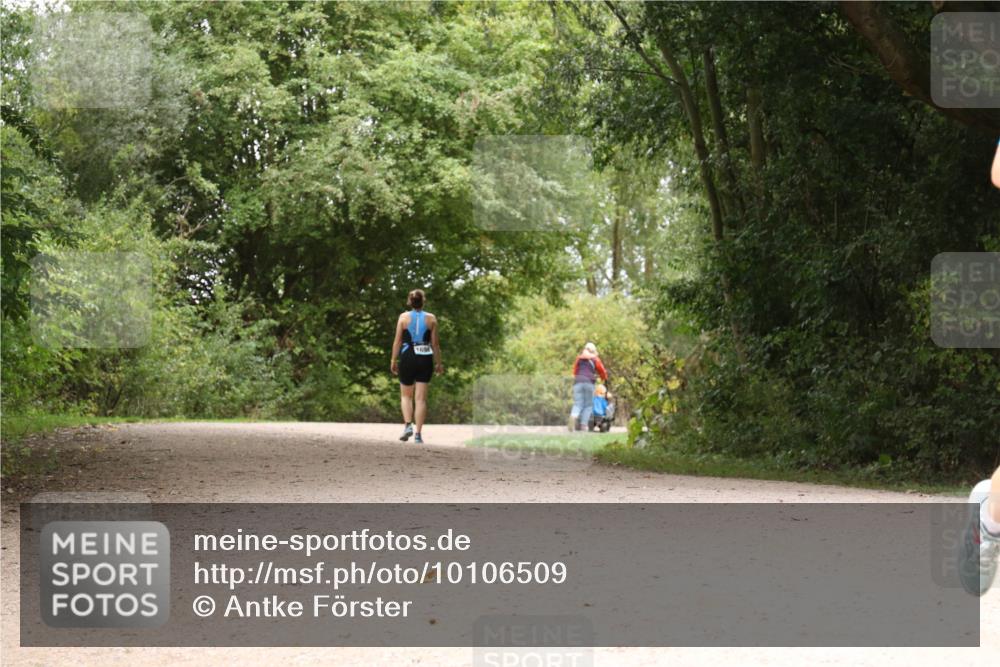 30.08.2026 - Elbe Triathlon Hamburg Antke Förster http://msf.ph/oto/10106509 30.08.2026 12:25:48 Laufen  meine-sportfotos.de