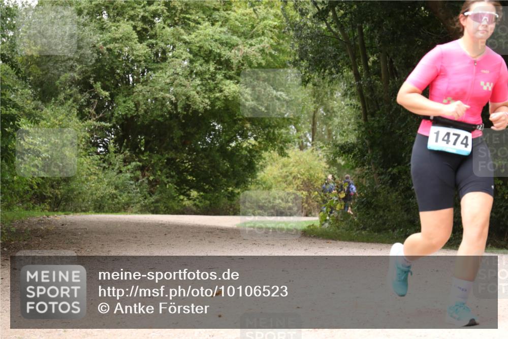 30.08.2026 - Elbe Triathlon Hamburg Antke Förster http://msf.ph/oto/10106523 30.08.2026 12:26:40 Laufen 1474 meine-sportfotos.de