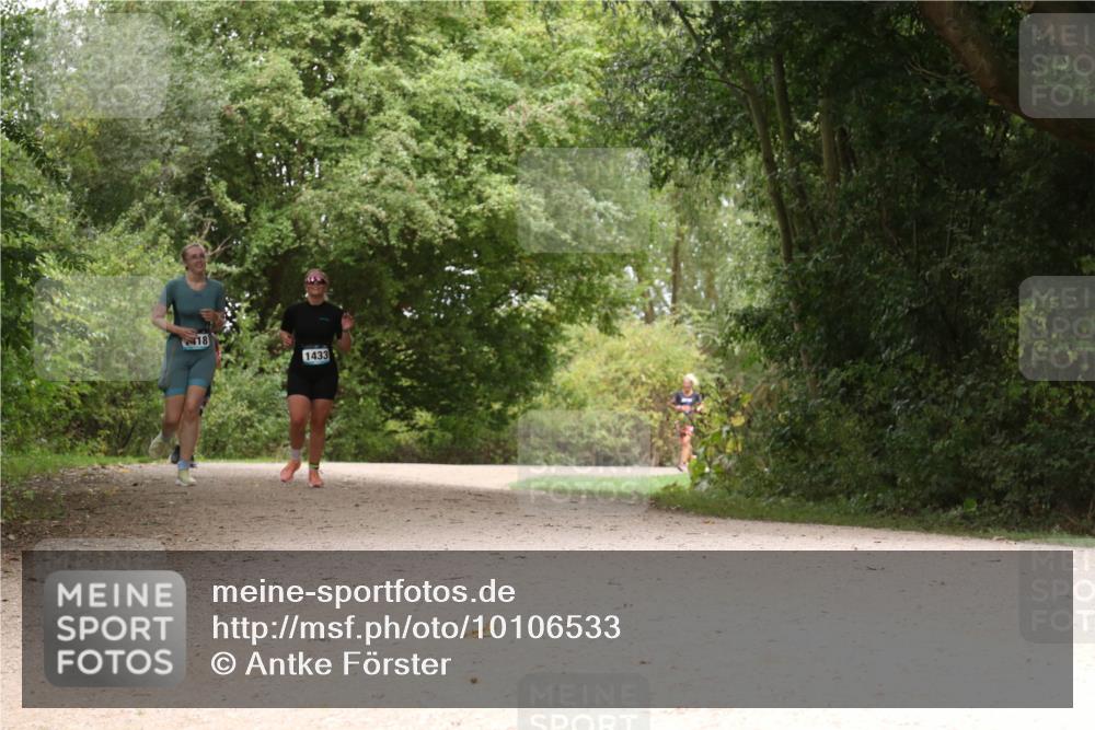30.08.2026 - Elbe Triathlon Hamburg Antke Förster http://msf.ph/oto/10106533 30.08.2026 12:26:58 Laufen 18, 1433 meine-sportfotos.de