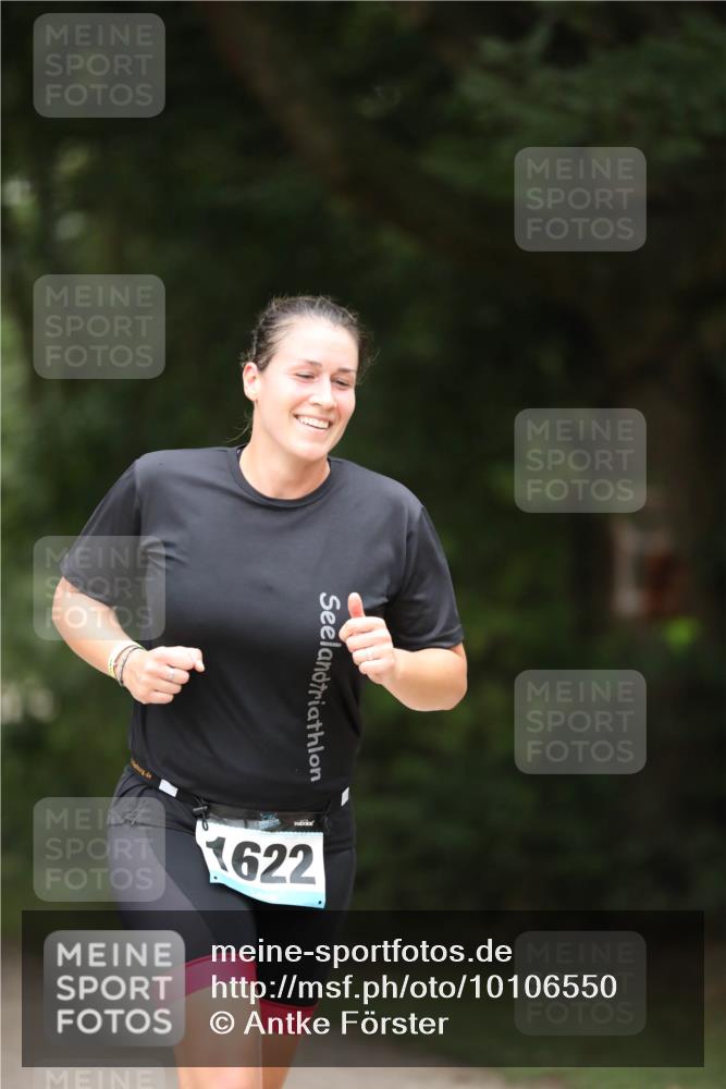 30.08.2026 - Elbe Triathlon Hamburg Antke Förster http://msf.ph/oto/10106550 30.08.2026 12:20:50 Laufen 1622 meine-sportfotos.de
