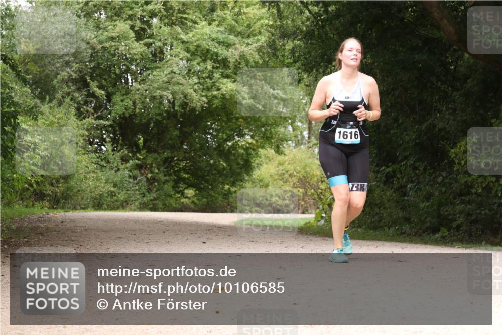 30.08.2026 - Elbe Triathlon Hamburg Antke Förster http://msf.ph/oto/10106585 30.08.2026 12:27:55 Laufen 238, 1616, 3 meine-sportfotos.de