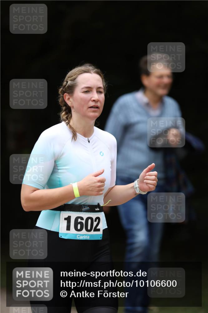 30.08.2026 - Elbe Triathlon Hamburg Antke Förster http://msf.ph/oto/10106600 30.08.2026 12:21:48 Laufen 1602 meine-sportfotos.de