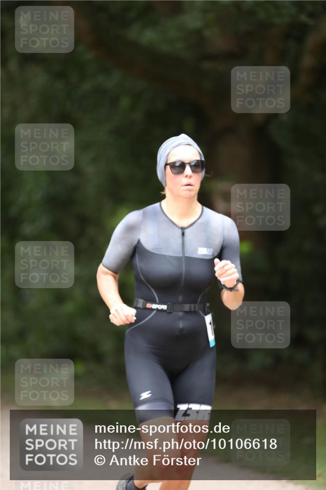 30.08.2026 - Elbe Triathlon Hamburg Antke Förster http://msf.ph/oto/10106618 30.08.2026 12:22:05 Laufen 3 meine-sportfotos.de