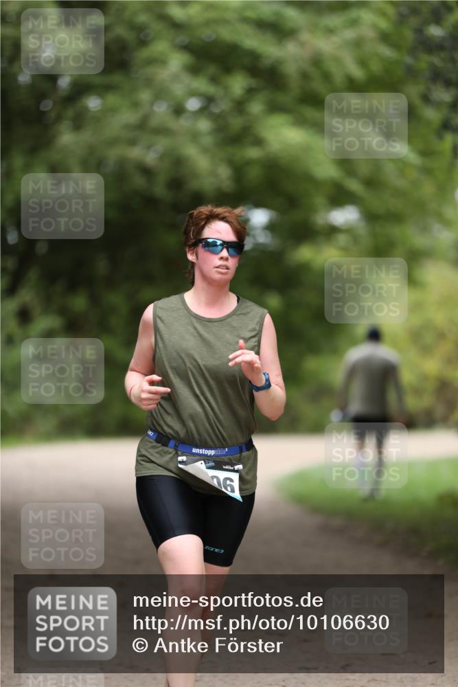 30.08.2026 - Elbe Triathlon Hamburg Antke Förster http://msf.ph/oto/10106630 30.08.2026 12:22:15 Laufen 6 meine-sportfotos.de
