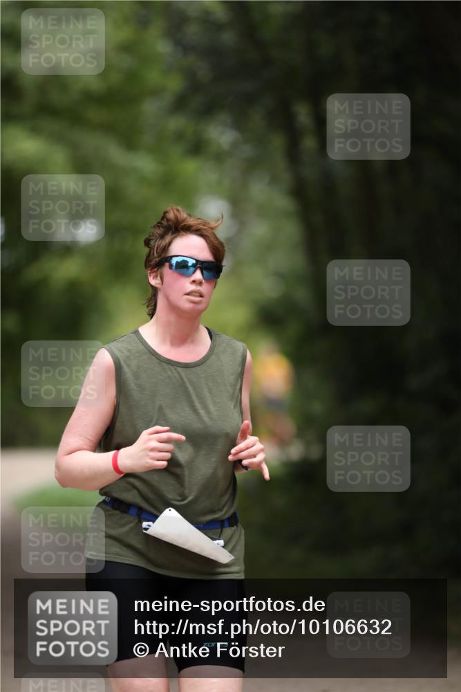 30.08.2026 - Elbe Triathlon Hamburg Antke Förster http://msf.ph/oto/10106632 30.08.2026 12:22:16 Laufen  meine-sportfotos.de