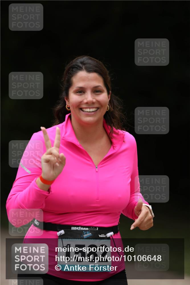 30.08.2026 - Elbe Triathlon Hamburg Antke Förster http://msf.ph/oto/10106648 30.08.2026 12:22:21 Laufen 3, 1582 meine-sportfotos.de