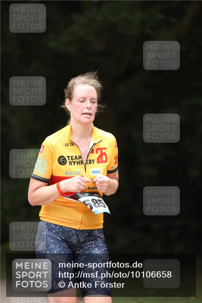 30.08.2026 - Elbe Triathlon Hamburg Antke Förster http://msf.ph/oto/10106658 30.08.2026 12:22:36 Laufen 2026, 25, 585 meine-sportfotos.de