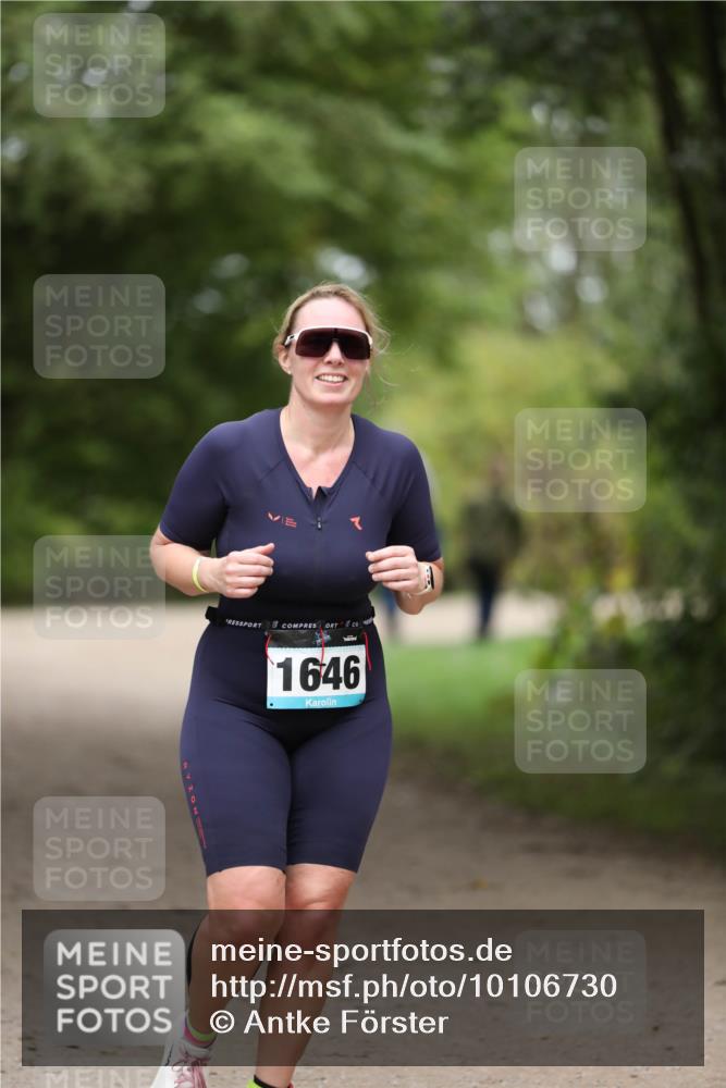30.08.2026 - Elbe Triathlon Hamburg Antke Förster http://msf.ph/oto/10106730 30.08.2026 12:23:31 Laufen 1646 meine-sportfotos.de