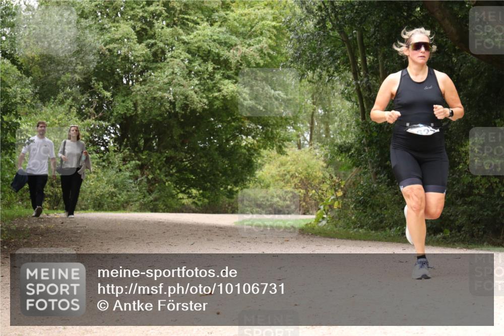 30.08.2026 - Elbe Triathlon Hamburg Antke Förster http://msf.ph/oto/10106731 30.08.2026 12:31:07 Laufen  meine-sportfotos.de