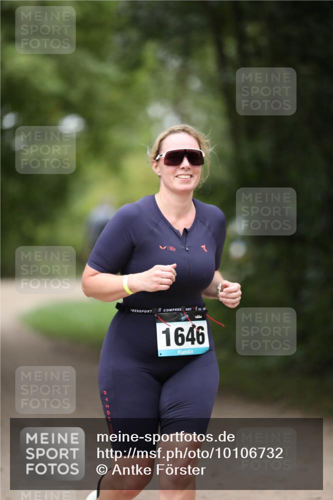 30.08.2026 - Elbe Triathlon Hamburg Antke Förster http://msf.ph/oto/10106732 30.08.2026 12:23:32 Laufen 1646 meine-sportfotos.de