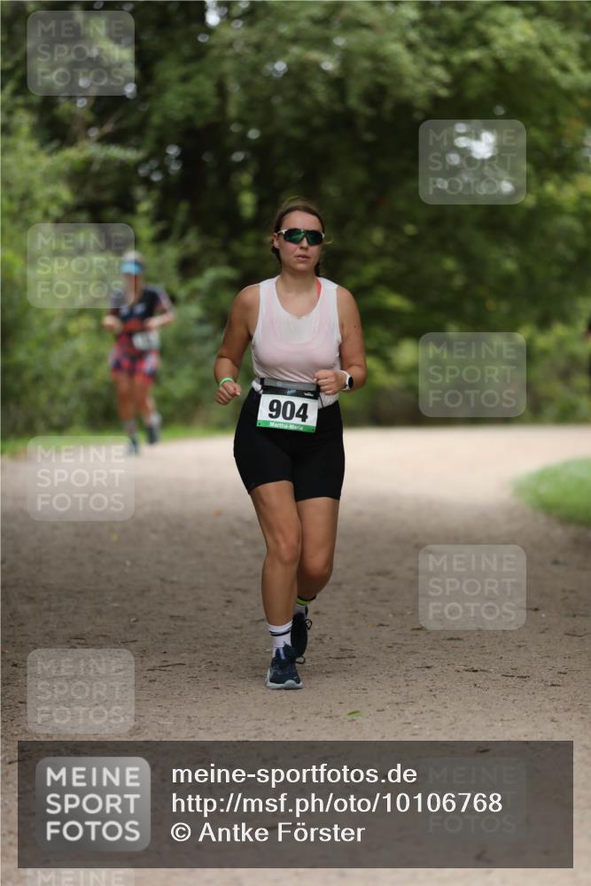 30.08.2026 - Elbe Triathlon Hamburg Antke Förster http://msf.ph/oto/10106768 30.08.2026 12:24:04 Laufen 904 meine-sportfotos.de
