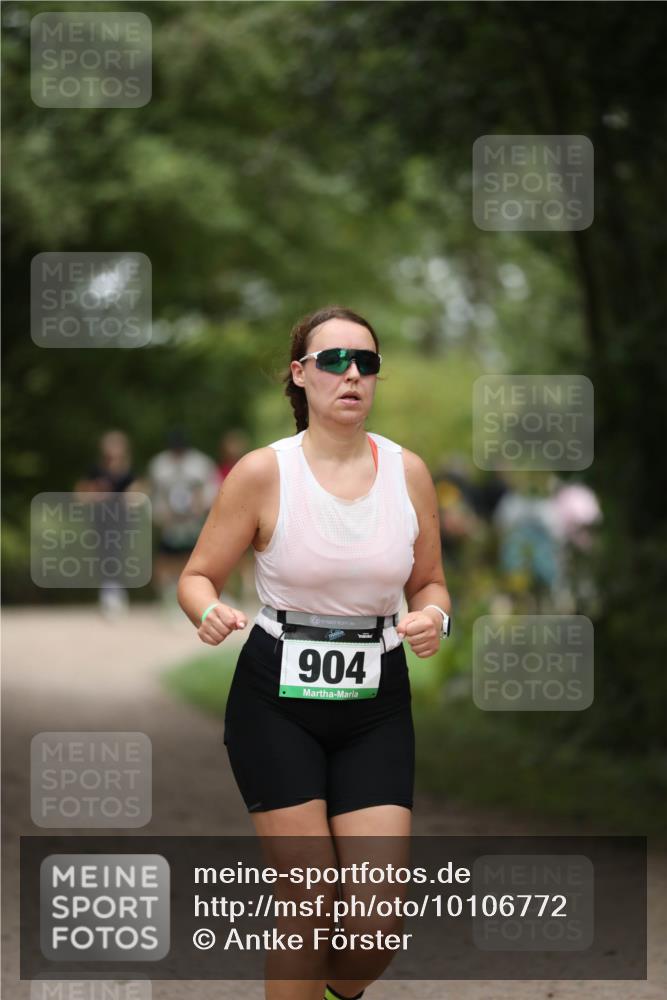 30.08.2026 - Elbe Triathlon Hamburg Antke Förster http://msf.ph/oto/10106772 30.08.2026 12:24:07 Laufen 904 meine-sportfotos.de