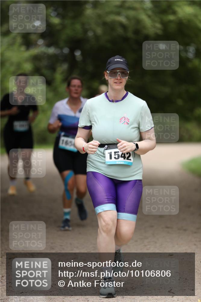 30.08.2026 - Elbe Triathlon Hamburg Antke Förster http://msf.ph/oto/10106806 30.08.2026 12:24:32 Laufen 165, 1542 meine-sportfotos.de