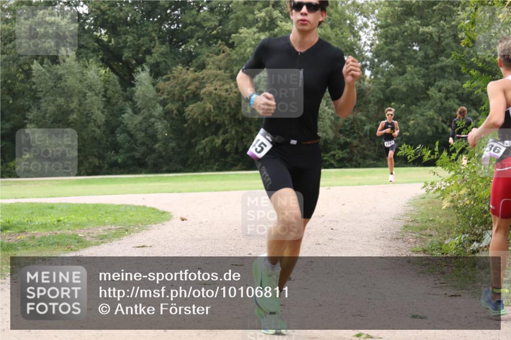 30.08.2026 - Elbe Triathlon Hamburg Antke Förster http://msf.ph/oto/10106811 30.08.2026 12:35:46 Laufen 15, 1743, 36 meine-sportfotos.de