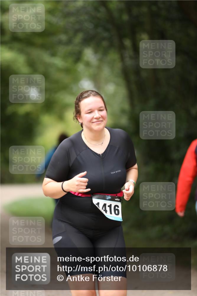 30.08.2026 - Elbe Triathlon Hamburg Antke Förster http://msf.ph/oto/10106878 30.08.2026 12:25:14 Laufen 416 meine-sportfotos.de