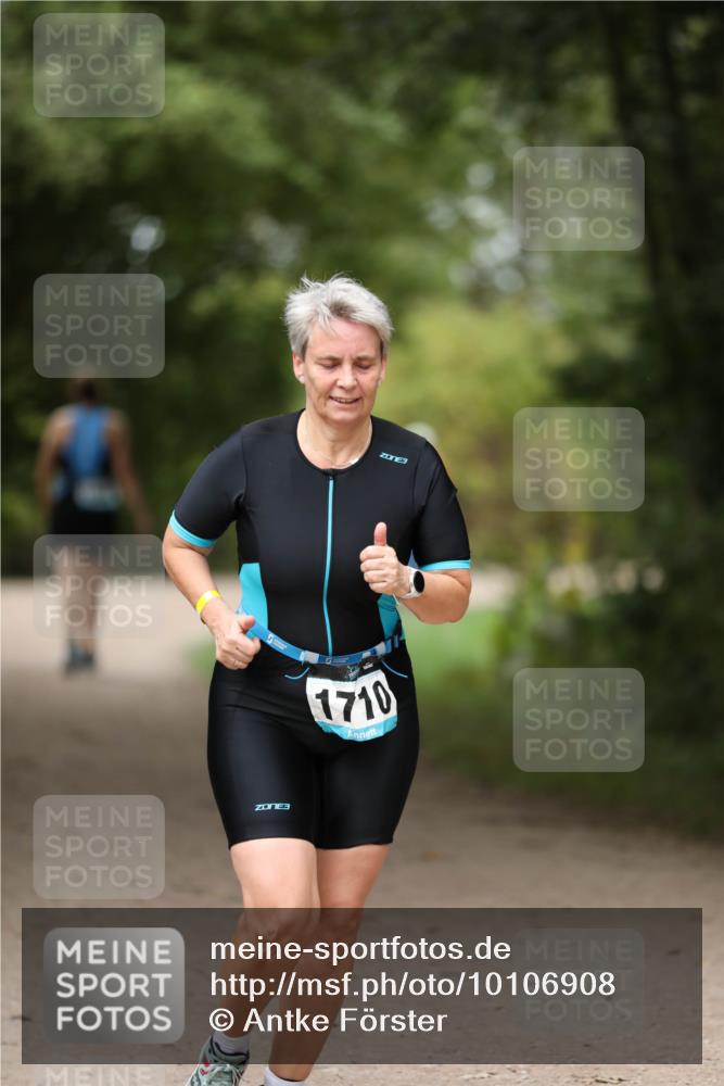30.08.2026 - Elbe Triathlon Hamburg Antke Förster http://msf.ph/oto/10106908 30.08.2026 12:25:47 Laufen 3, 3, 1710 meine-sportfotos.de