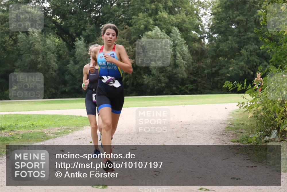 30.08.2026 - Elbe Triathlon Hamburg Antke Förster http://msf.ph/oto/10107197 30.08.2026 12:50:49 Laufen  meine-sportfotos.de