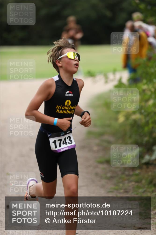 30.08.2026 - Elbe Triathlon Hamburg Antke Förster http://msf.ph/oto/10107224 30.08.2026 12:35:53 Laufen 1743 meine-sportfotos.de