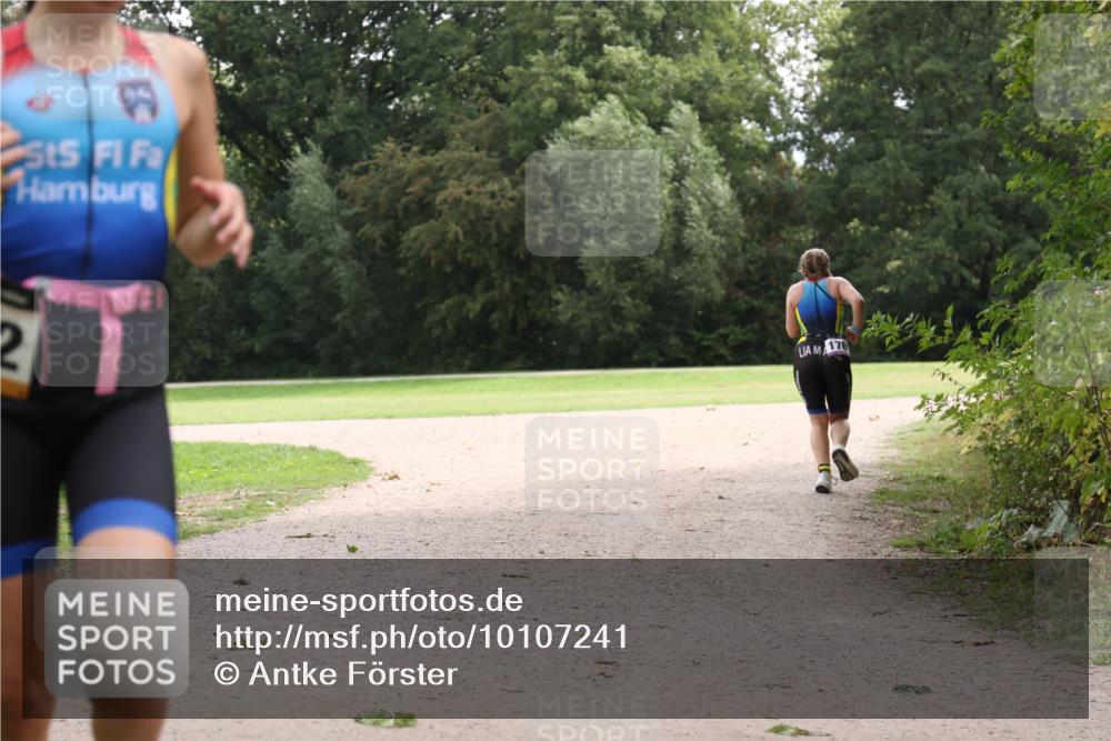30.08.2026 - Elbe Triathlon Hamburg Antke Förster http://msf.ph/oto/10107241 30.08.2026 12:51:22 Laufen 9, 33, 176 meine-sportfotos.de