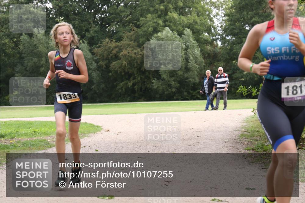 30.08.2026 - Elbe Triathlon Hamburg Antke Förster http://msf.ph/oto/10107255 30.08.2026 12:51:40 Laufen 1833, 181 meine-sportfotos.de