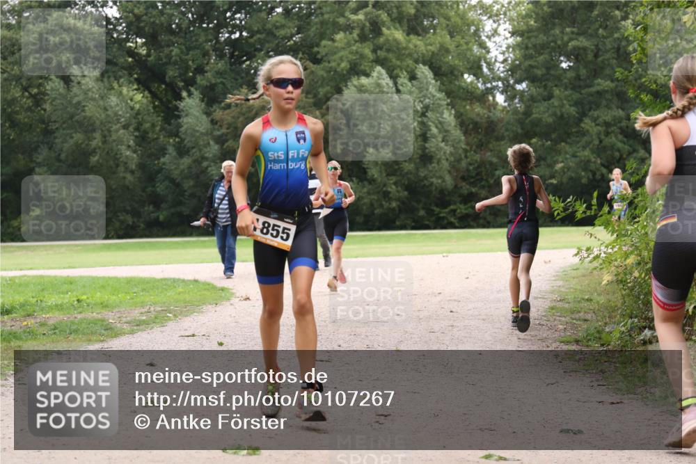 30.08.2026 - Elbe Triathlon Hamburg Antke Förster http://msf.ph/oto/10107267 30.08.2026 12:51:49 Laufen 855 meine-sportfotos.de