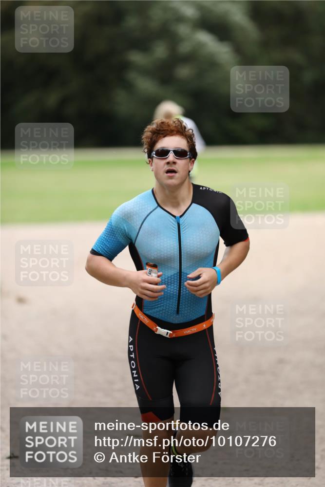 30.08.2026 - Elbe Triathlon Hamburg Antke Förster http://msf.ph/oto/10107276 30.08.2026 12:37:44 Laufen  meine-sportfotos.de