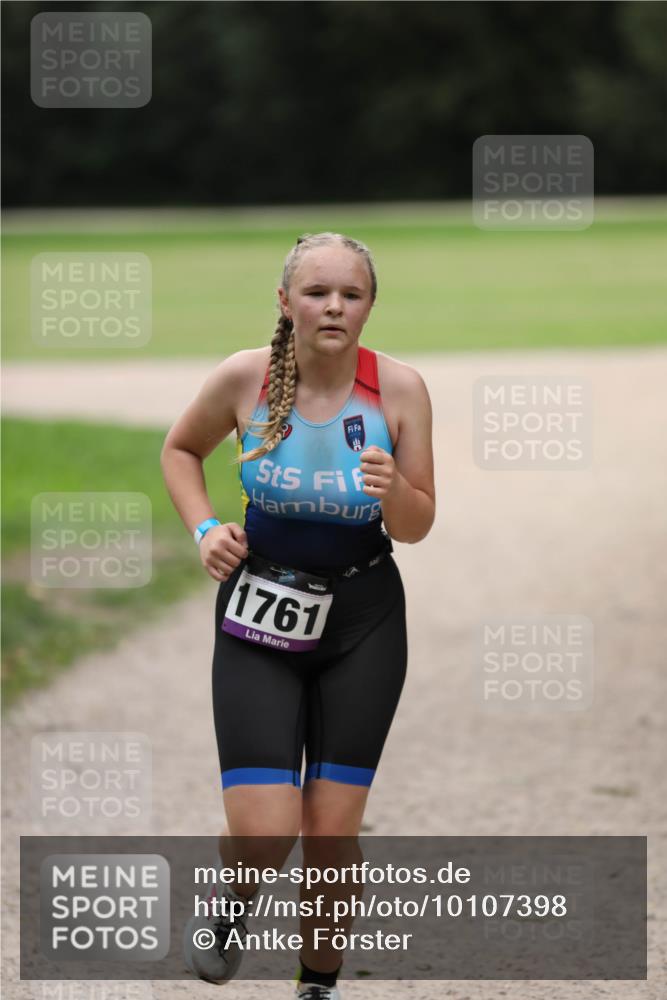 30.08.2026 - Elbe Triathlon Hamburg Antke Förster http://msf.ph/oto/10107398 30.08.2026 12:40:15 Laufen 1761 meine-sportfotos.de