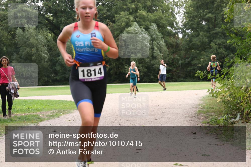 30.08.2026 - Elbe Triathlon Hamburg Antke Förster http://msf.ph/oto/10107415 30.08.2026 12:53:43 Laufen 1814 meine-sportfotos.de