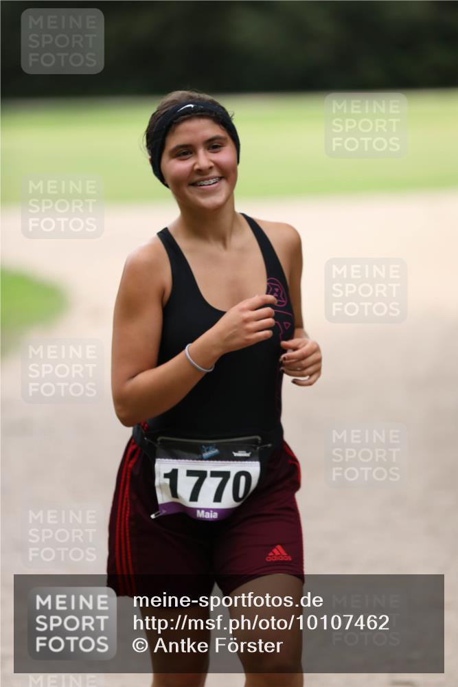 30.08.2026 - Elbe Triathlon Hamburg Antke Förster http://msf.ph/oto/10107462 30.08.2026 12:47:34 Laufen 1770 meine-sportfotos.de