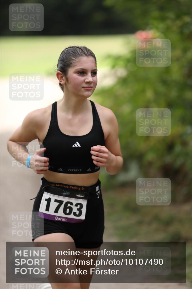 30.08.2026 - Elbe Triathlon Hamburg Antke Förster http://msf.ph/oto/10107490 30.08.2026 12:48:31 Laufen 1763, 1 meine-sportfotos.de